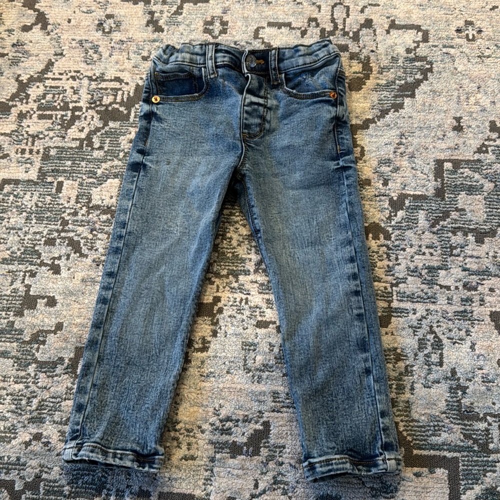Zara Jeans